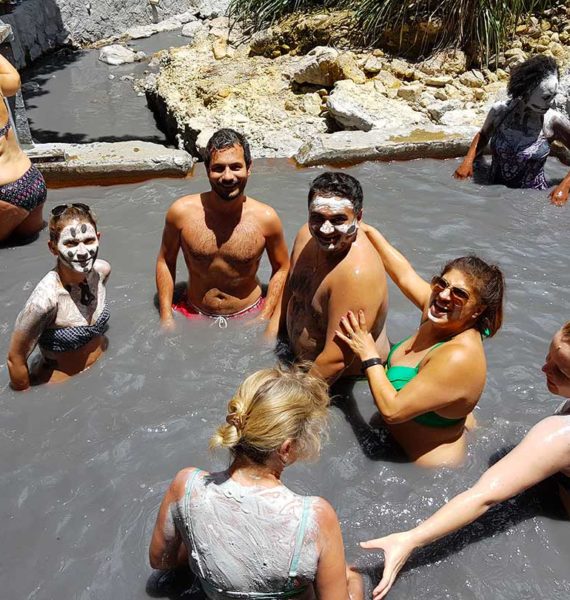 st-lucia-tours-visitis-sulphur-springs-mud-bath